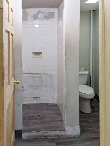 679 Knickerbocker Ave, Brooklyn, NY 11221